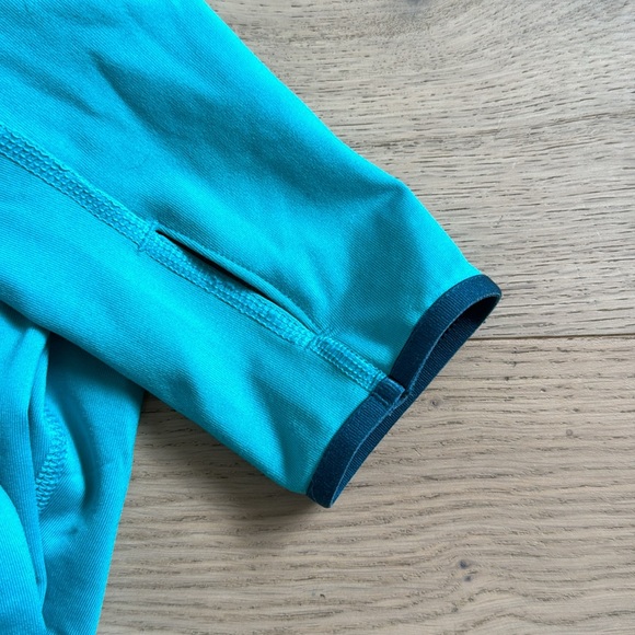 Nike Women’s Warm Up Sweater Size S - Picture 2 of 9